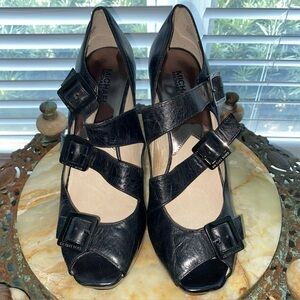 Michael Kors Heidi 3 Buckle Black Platform Pumps Size 9.5 New In box
